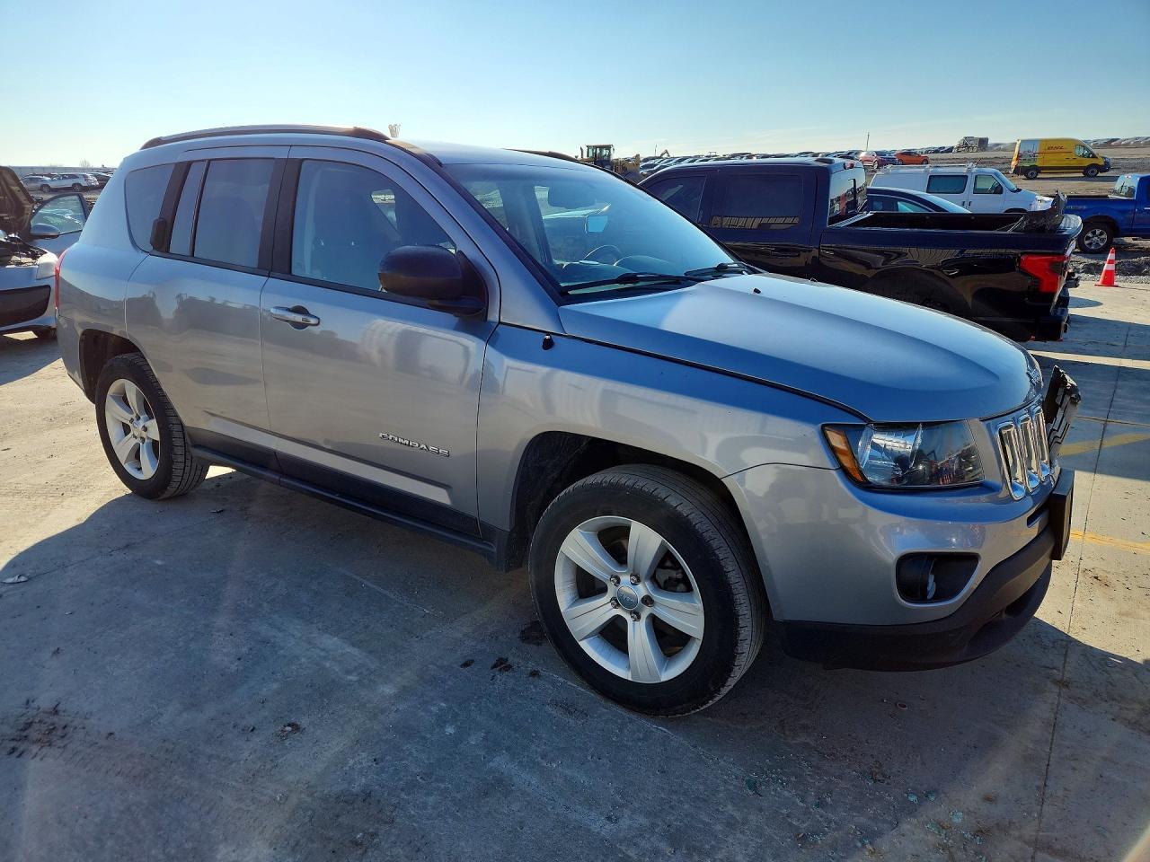 2016 Jeep Compass Sport - Фото 4