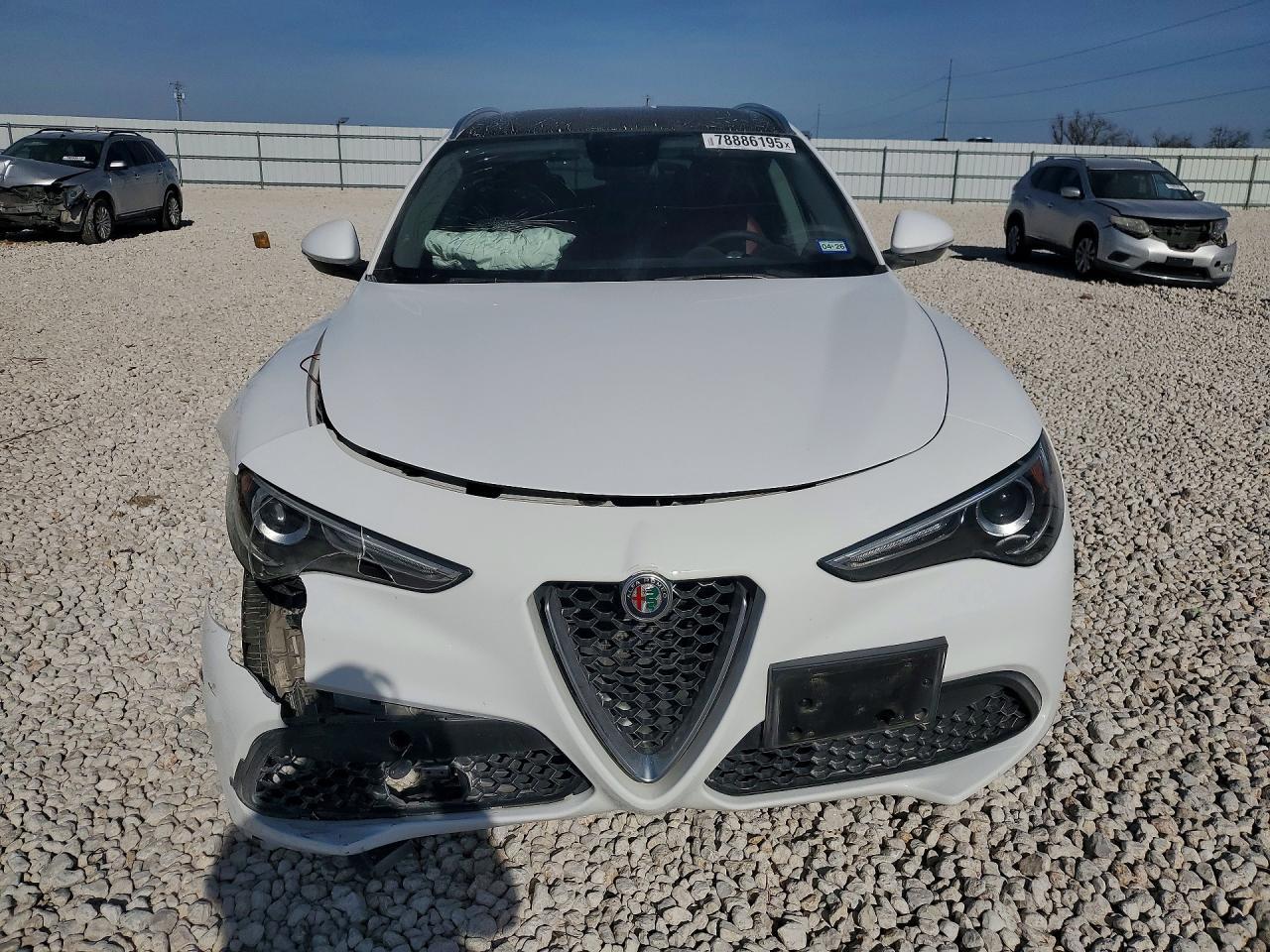2018 Alfa Romeo Stelvio - Фото 5