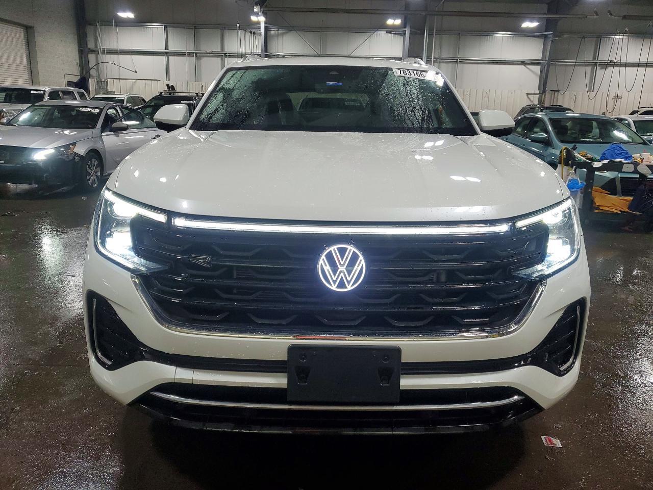 2024 Volkswagen Atlas Cross Sport Sel R-Line - Фото 5
