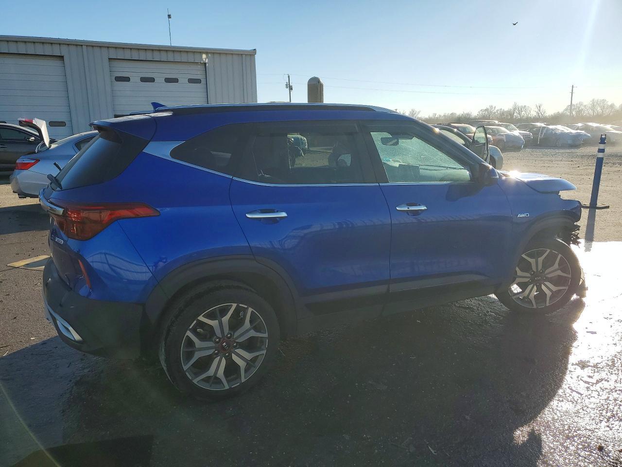2021 Kia Seltos Sx - Фото 3