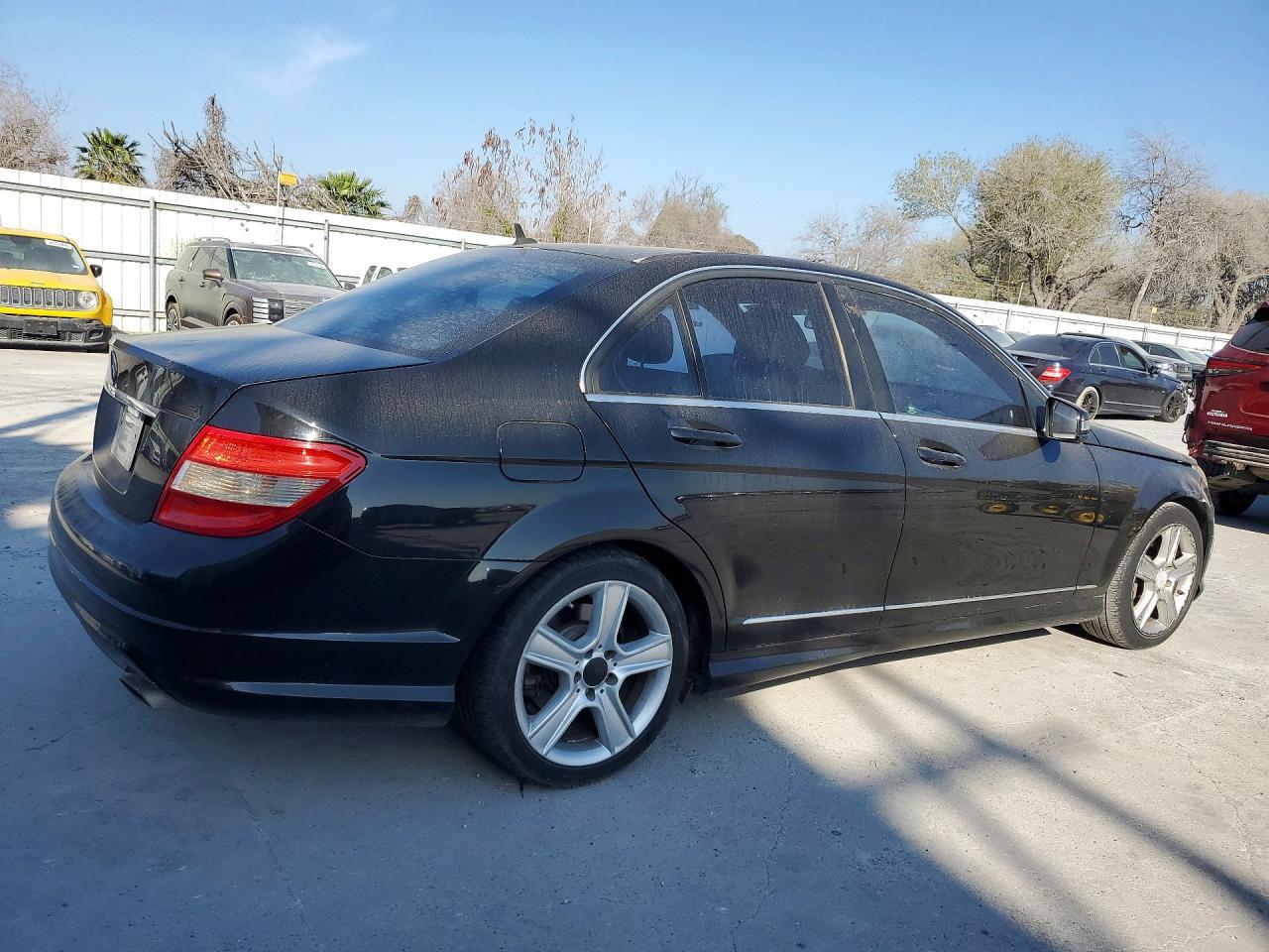 2011 Mercedes-Benz C 300 - Image 3