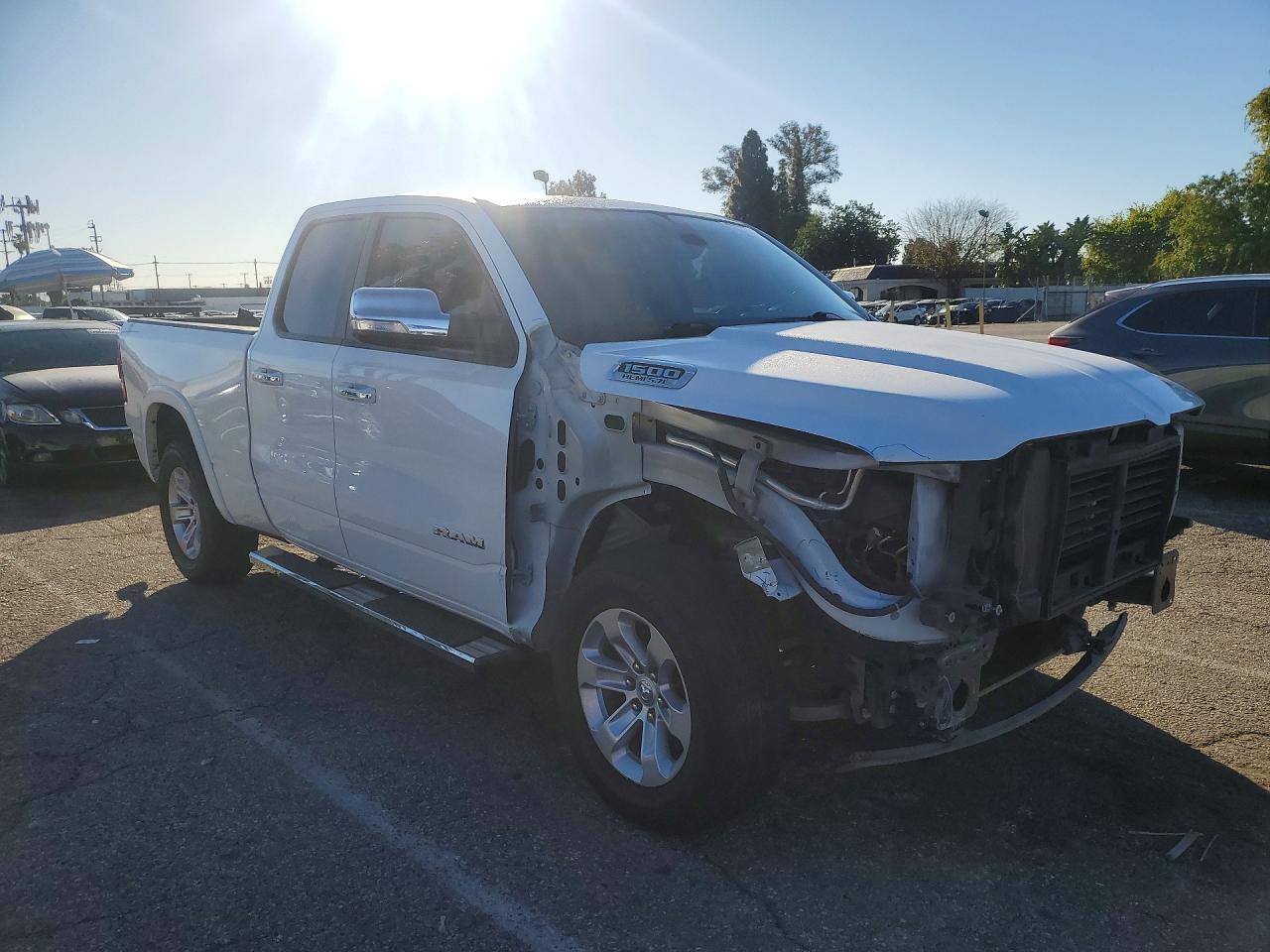 2020 Ram 1500 Laramie - Фото 4