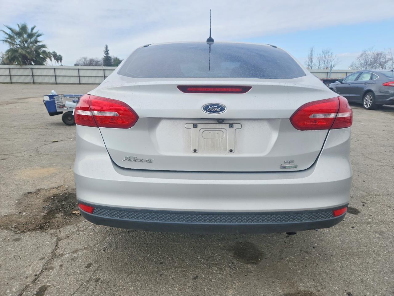 2018 Ford Focus Se - Image 6