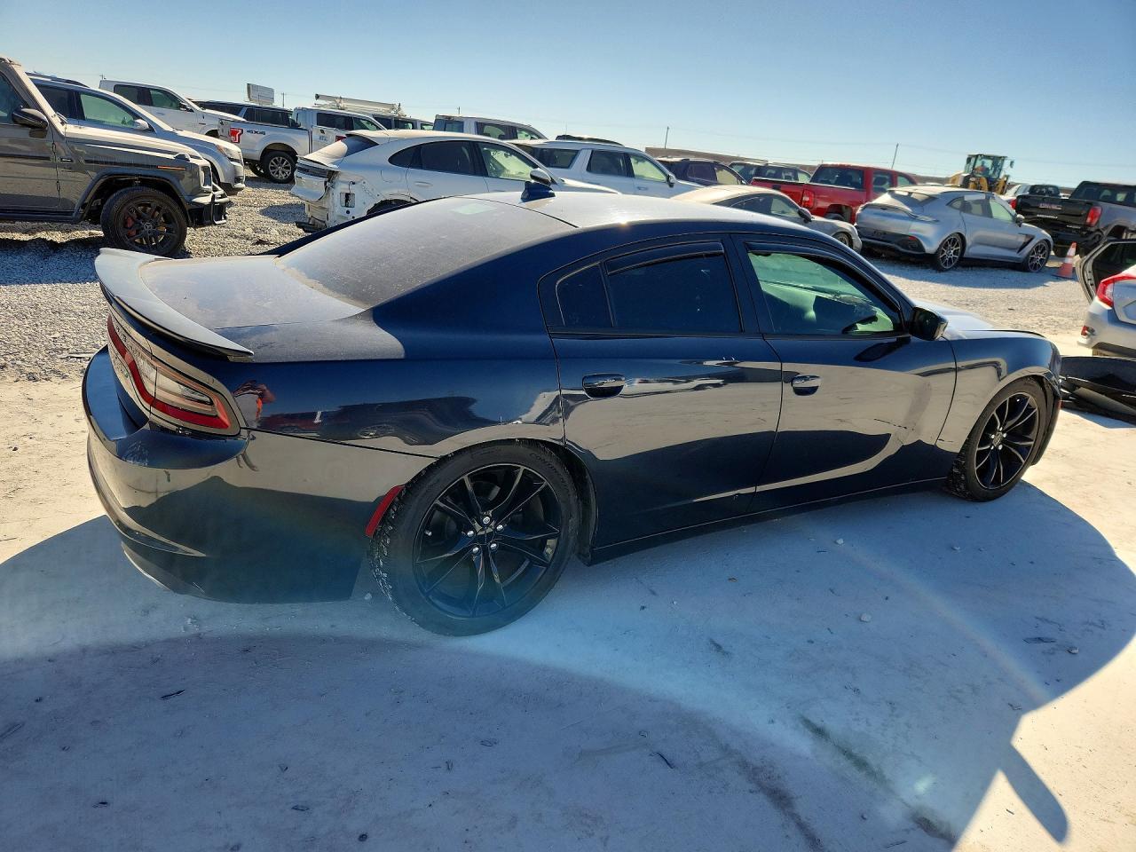 2016 Dodge Charger Sxt - Image 3