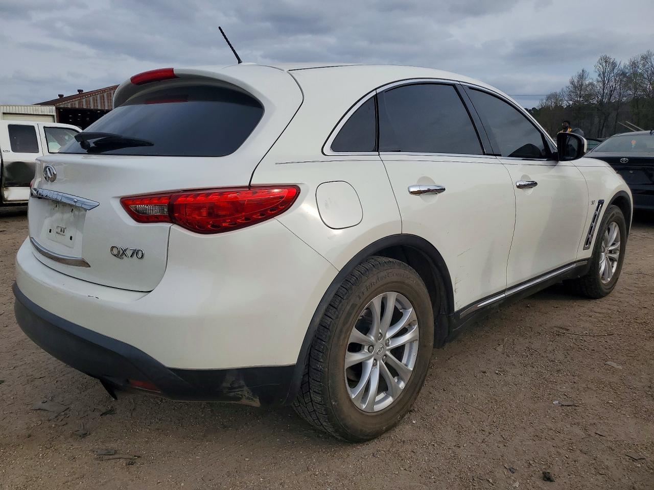 2017 Infiniti Qx70 - Фото 3