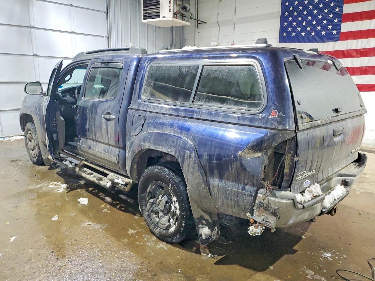 2012 Toyota Tacoma V6 - Image 2