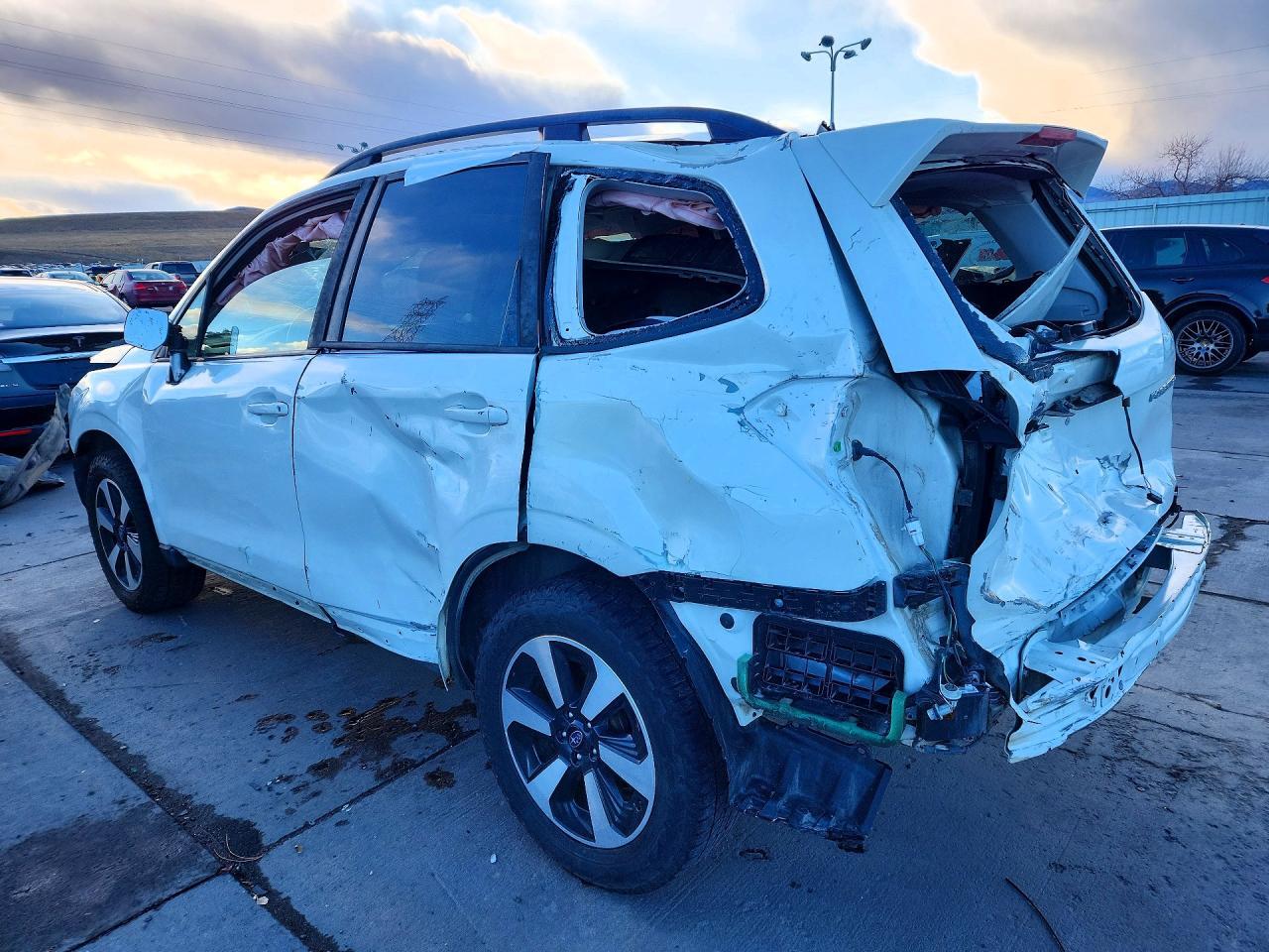 2018 Subaru Forester 2.5I Premium - Image 2