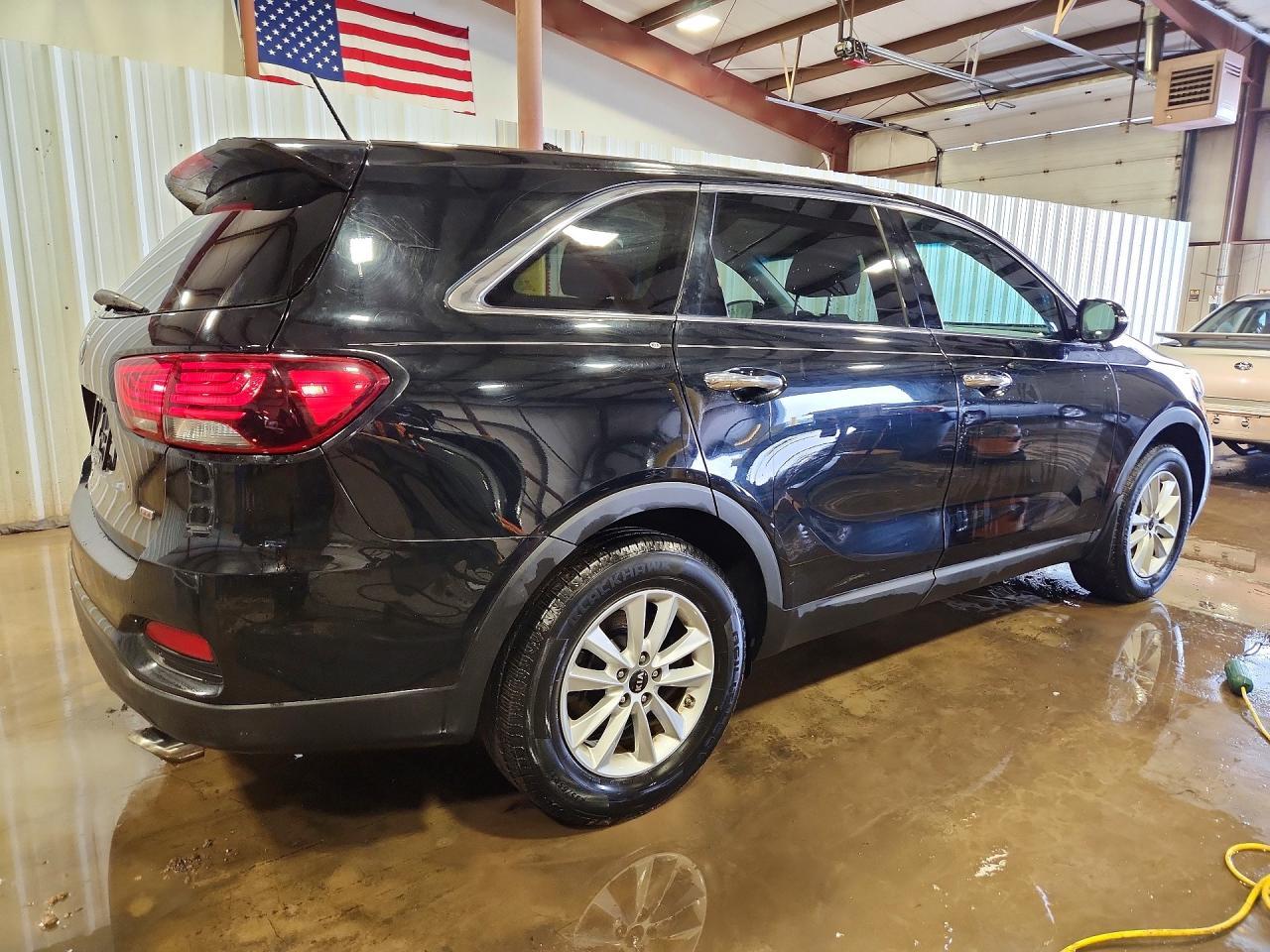 2019 Kia Sorento L - Фото 3