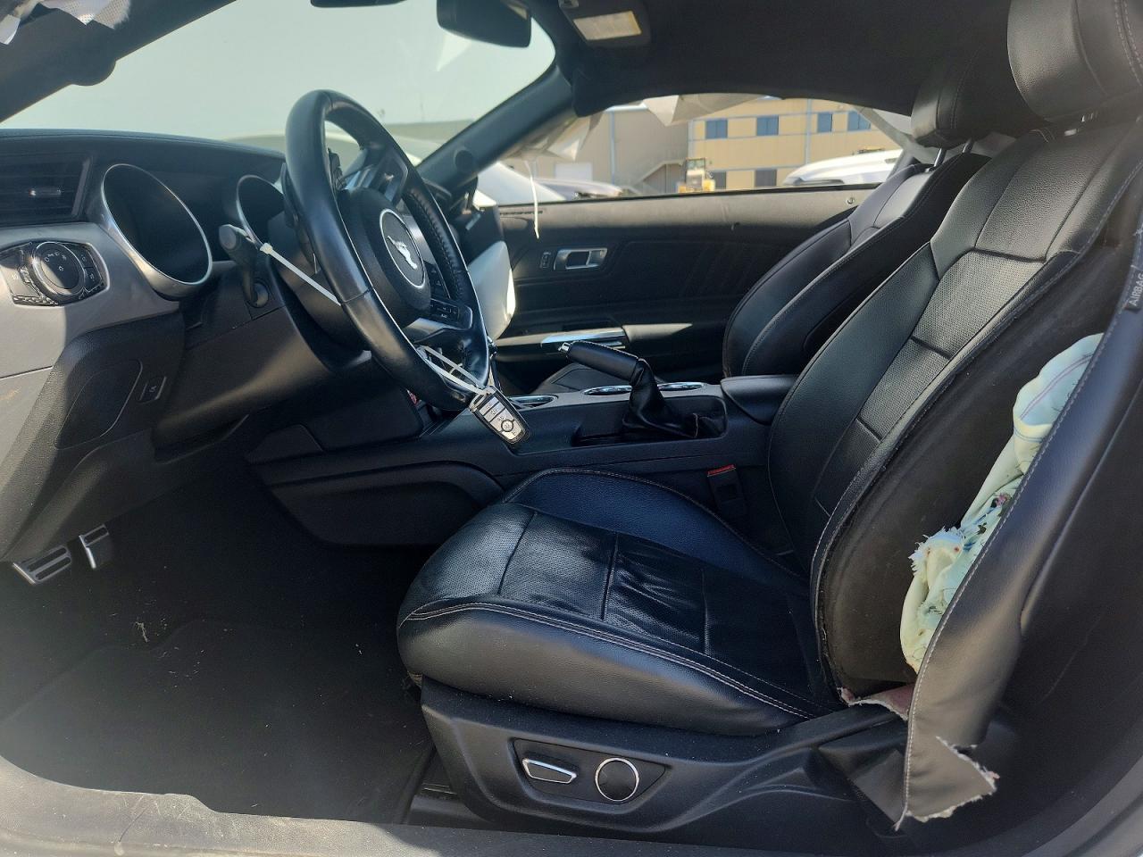 2019 Ford Mustang - Фото 7