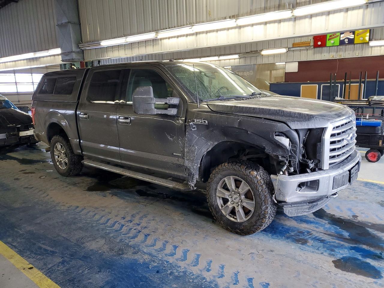 2015 Ford F150 Supercrew - Image 4