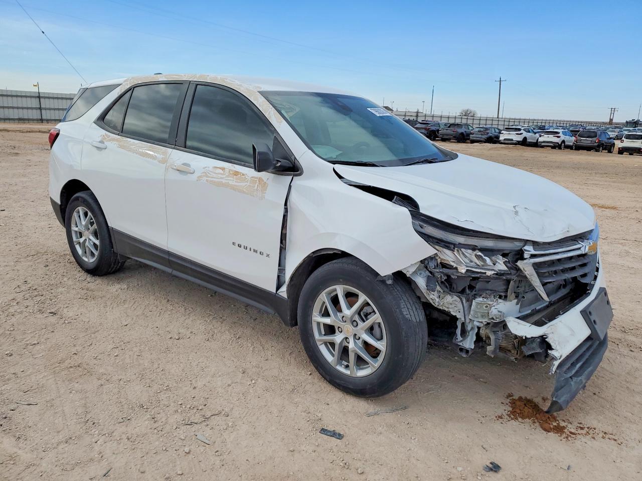2024 Chevrolet Equinox Ls - Image 4