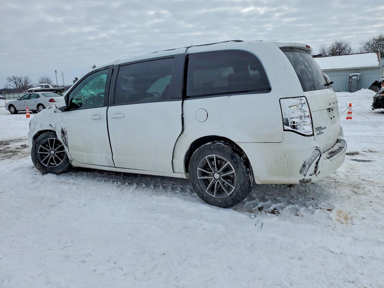 2019 Dodge Grand Caravan Gt - Фото 2
