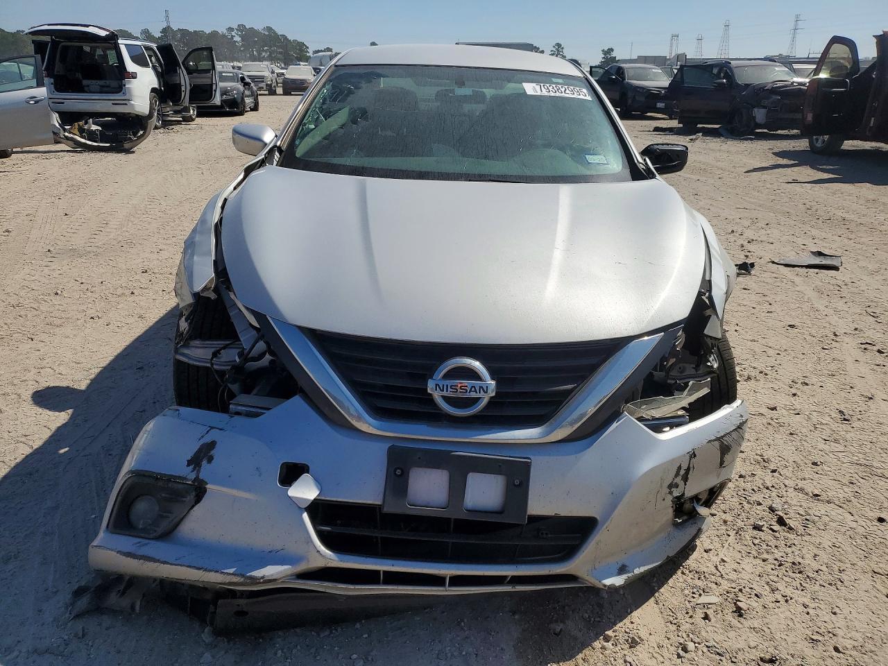 2016 Nissan Altima 2.5 - Фото 5
