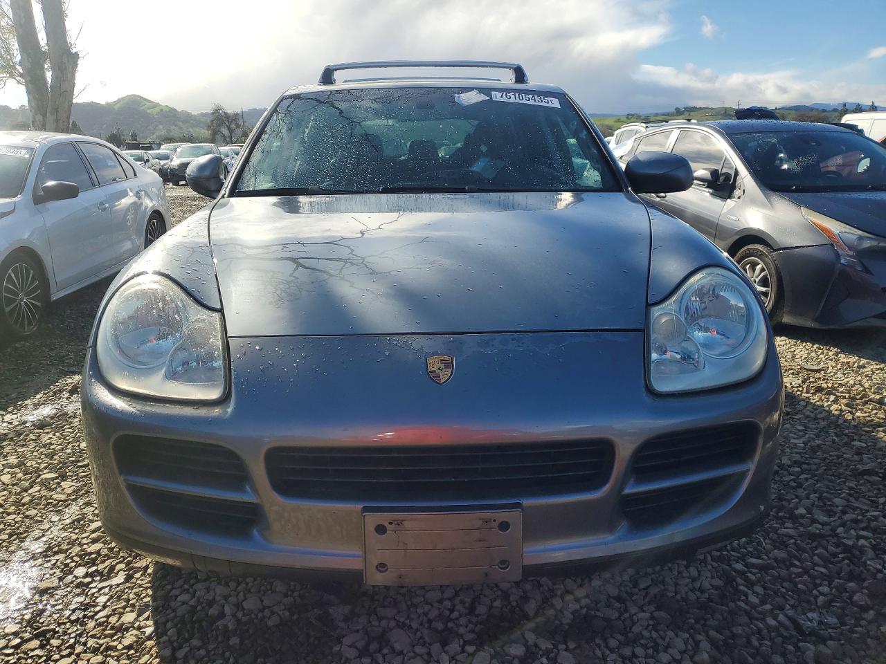 2004 Porsche Cayenne S - Image 5