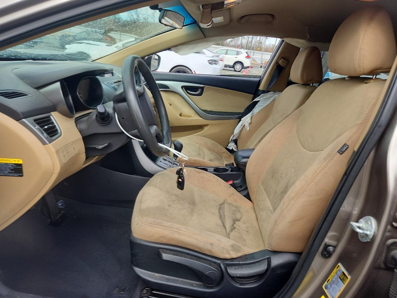 2013 Hyundai Elantra - Фото 7