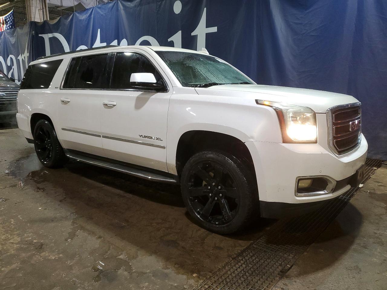 2016 GMC Yukon Xl C1500 Slt - Фото 4