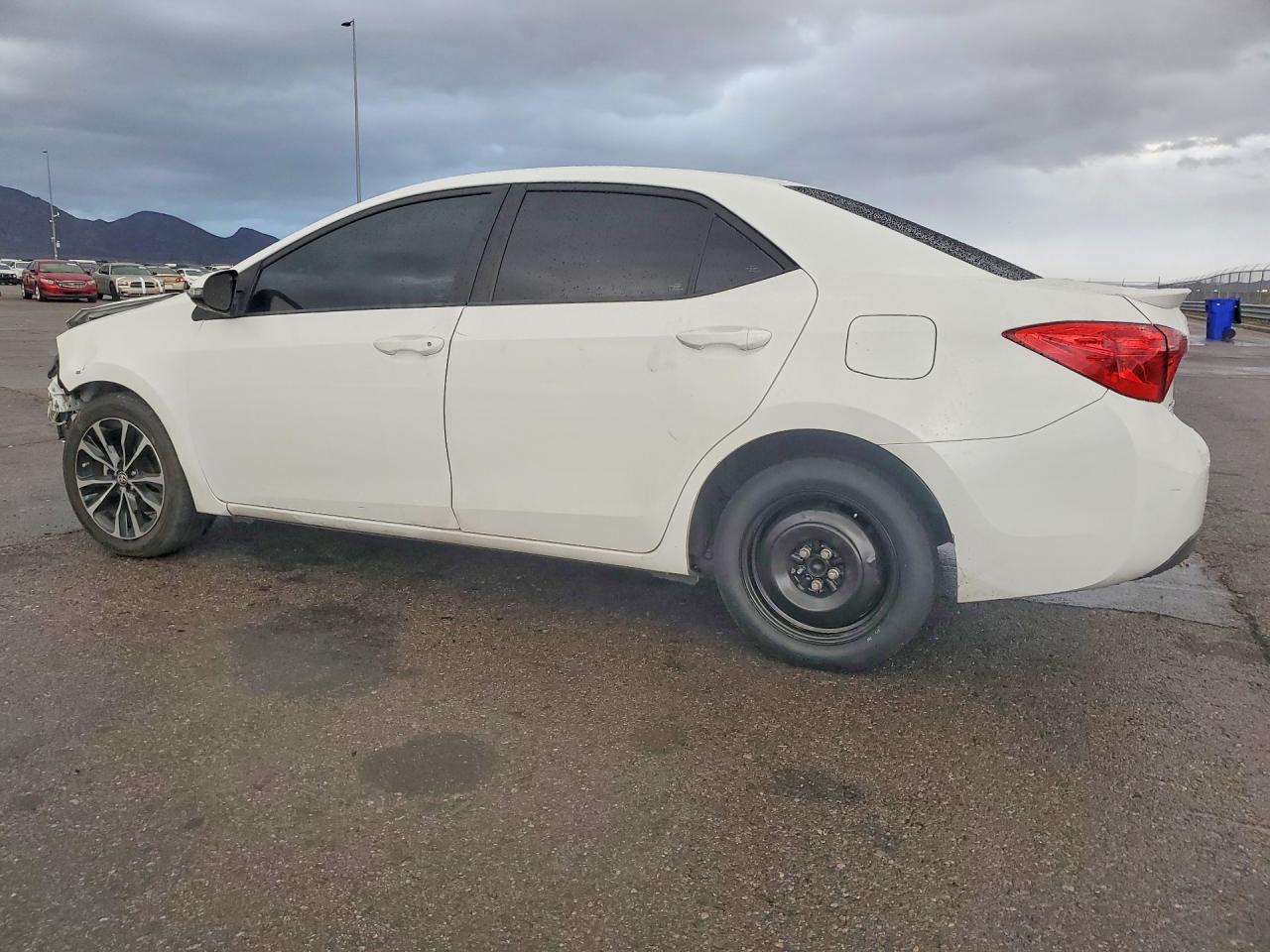 2019 Toyota Corolla Se - Фото 2
