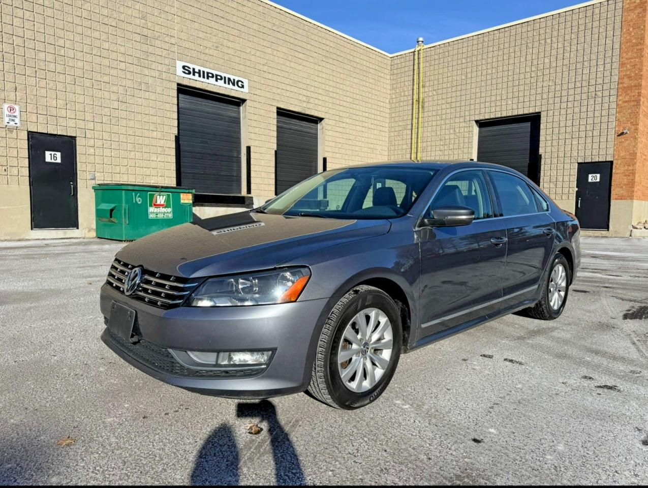 2014 Volkswagen Passat S - Фото 2