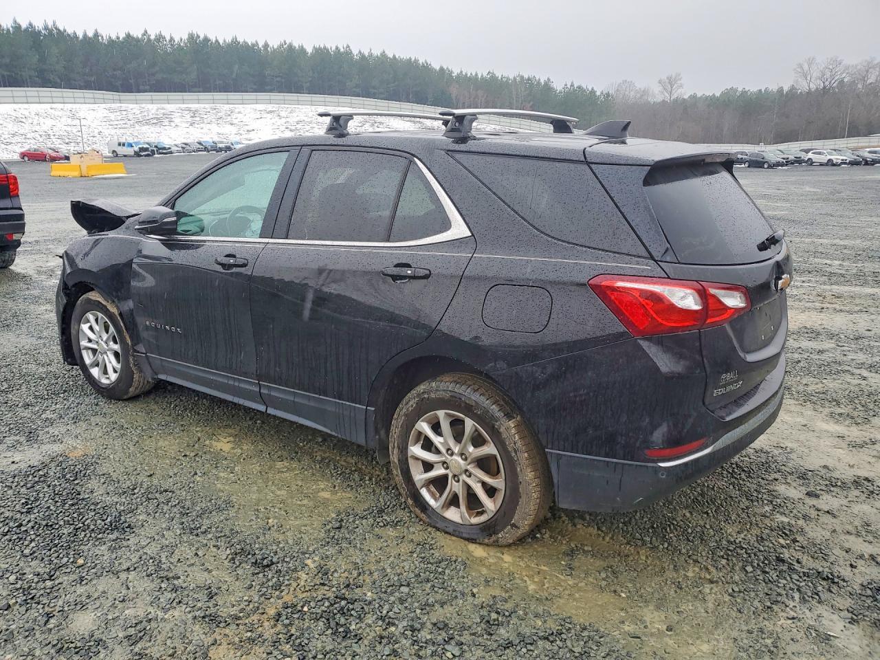2019 Chevrolet Equinox Lt - Image 2