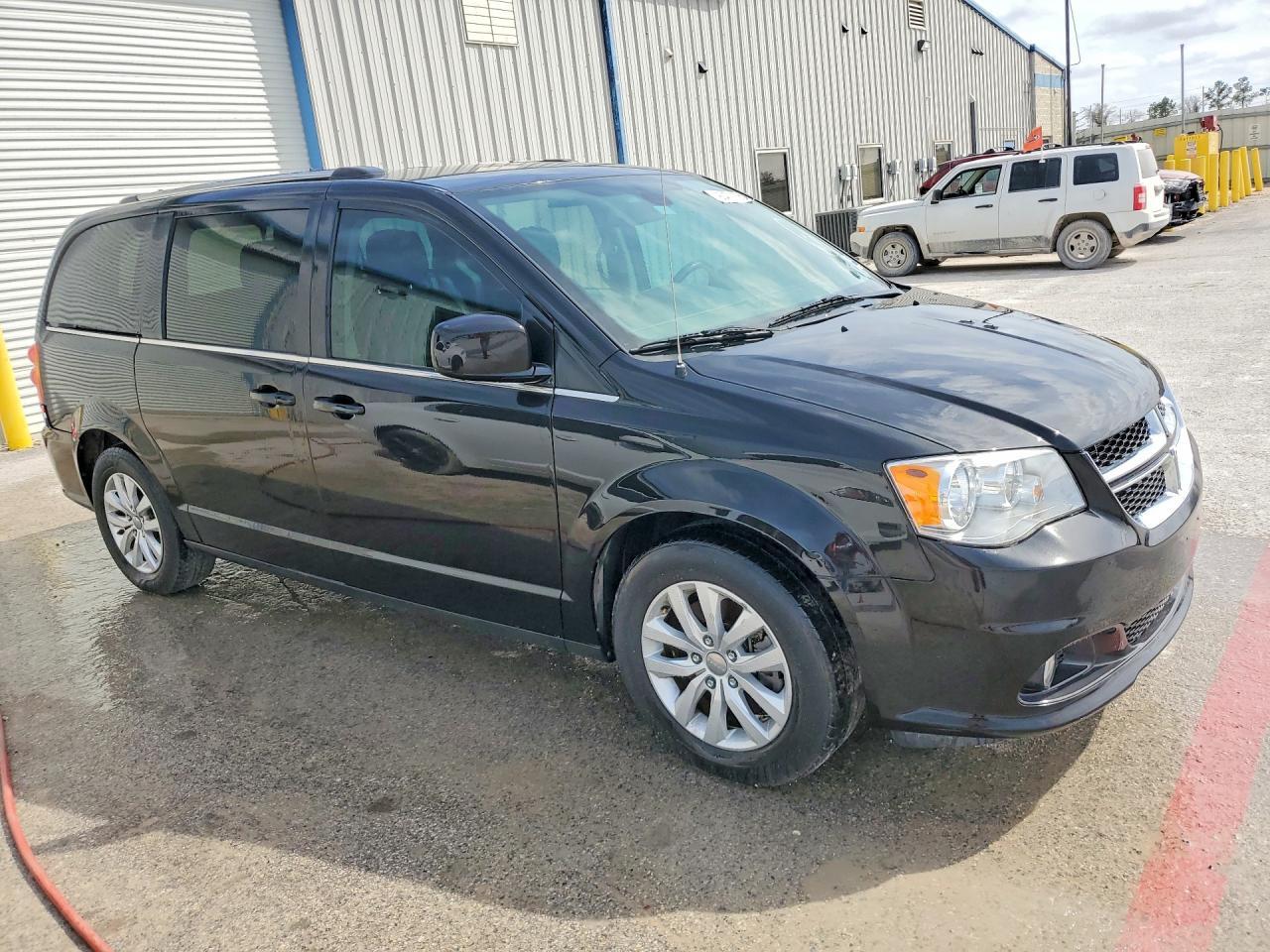 2019 Dodge Grand Caravan Sxt - Фото 4