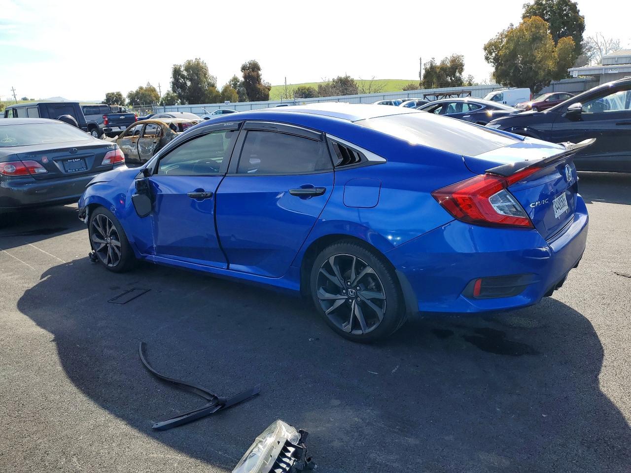 2019 Honda Civic Sport - Фото 2
