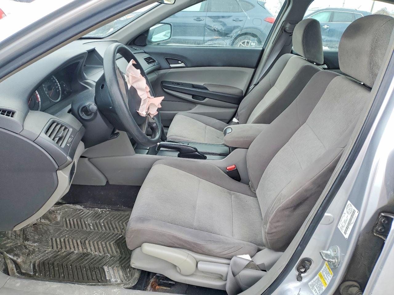 2009 Honda Accord Lx - Image 7