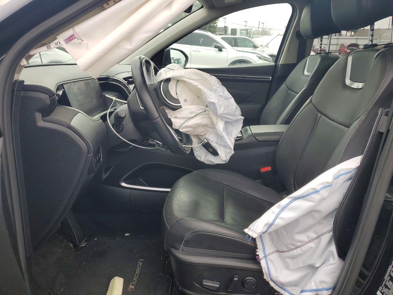2022 Hyundai Tucson Limited - Image 7