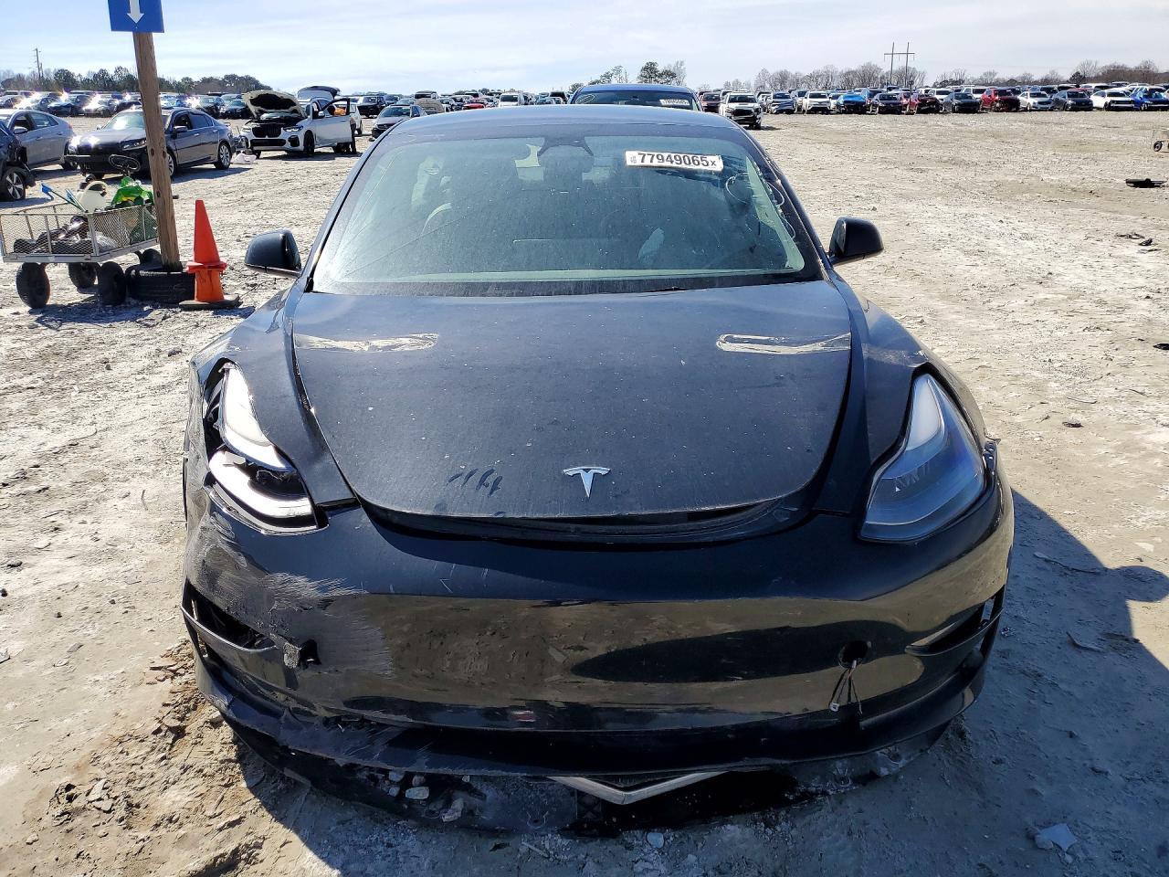 2023 Tesla Model 3 - Image 5