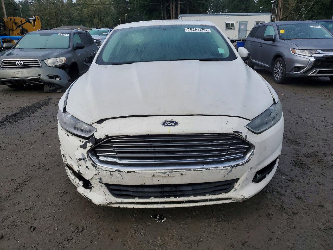 2015 Ford Fusion S - Фото 5
