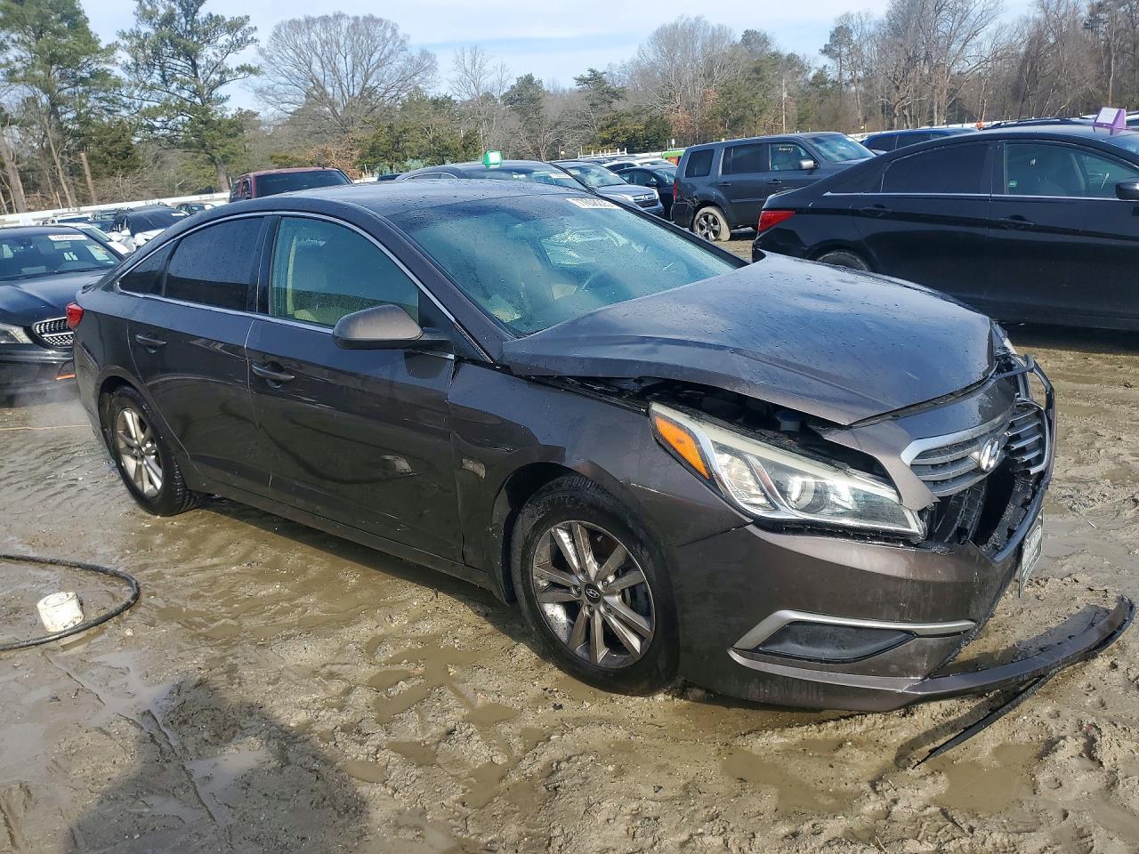 2017 Hyundai Sonata Se - Фото 4
