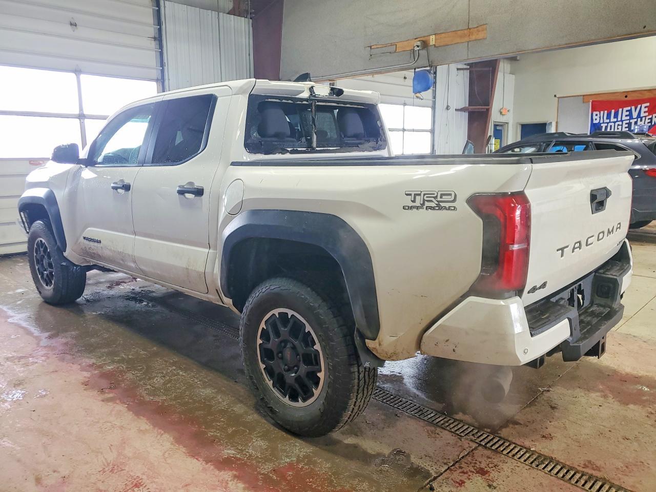2024 Toyota Tacoma Trd Off-Road Hv - Фото 2
