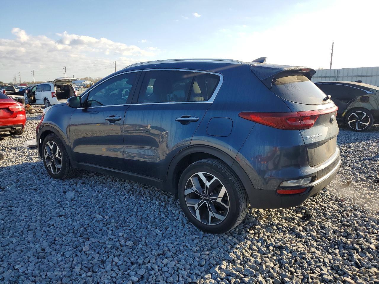 2021 Kia Sportage Ex - Фото 2