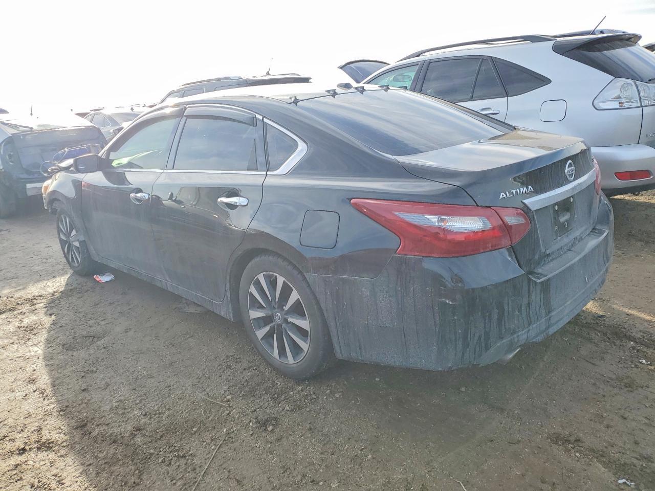 2018 Nissan Altima 2.5 - Image 2