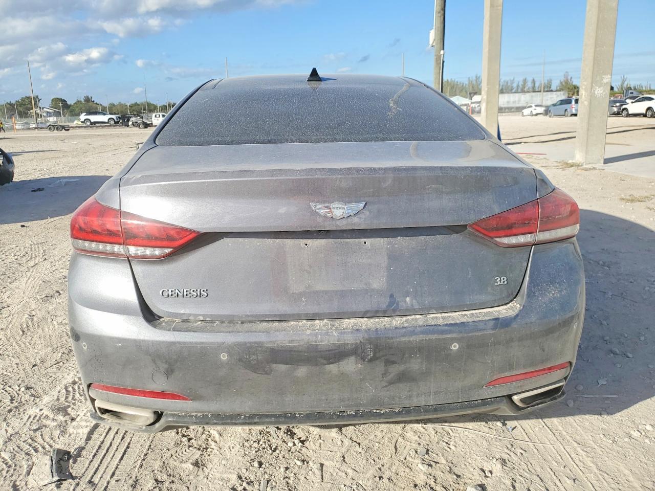 2015 Hyundai Genesis 3.8L - Image 6
