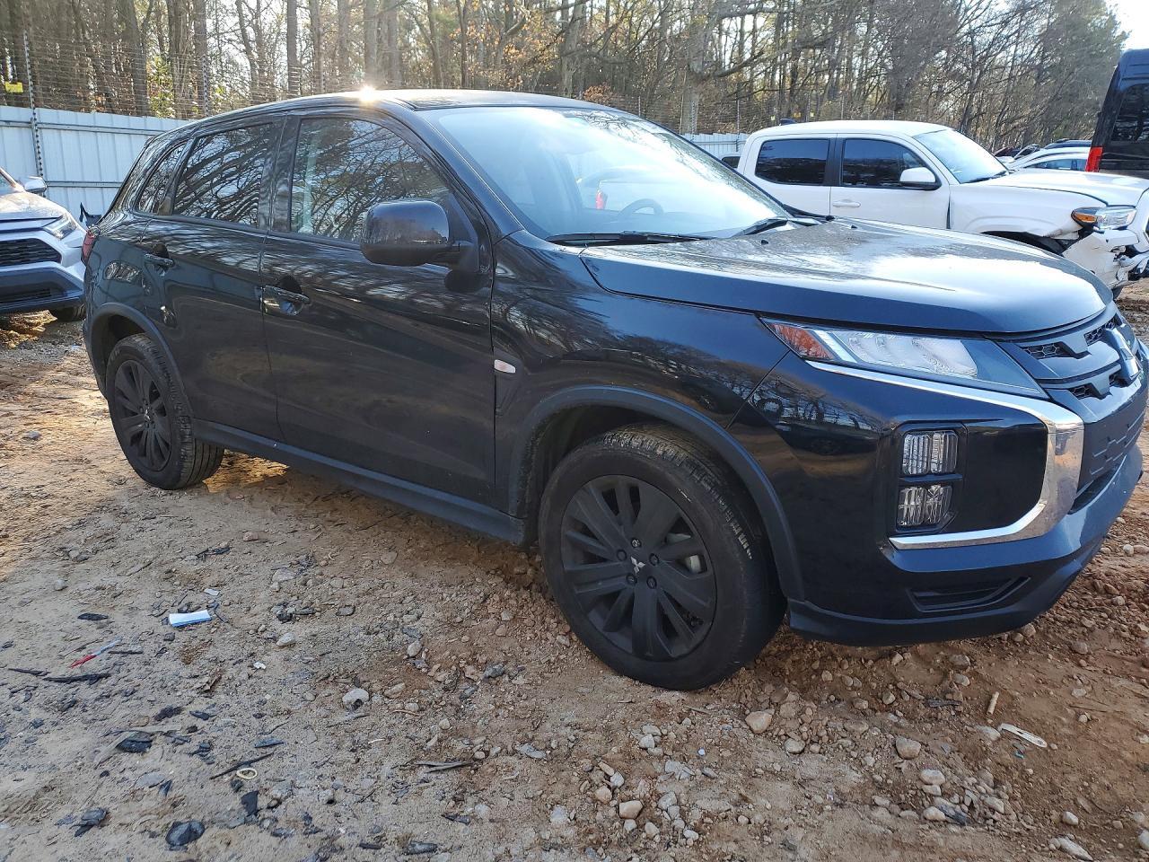 2024 Mitsubishi Outlander Sport S/Se - Фото 4
