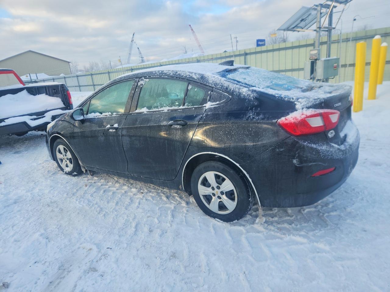 2018 Chevrolet Cruze Ls - Фото 2