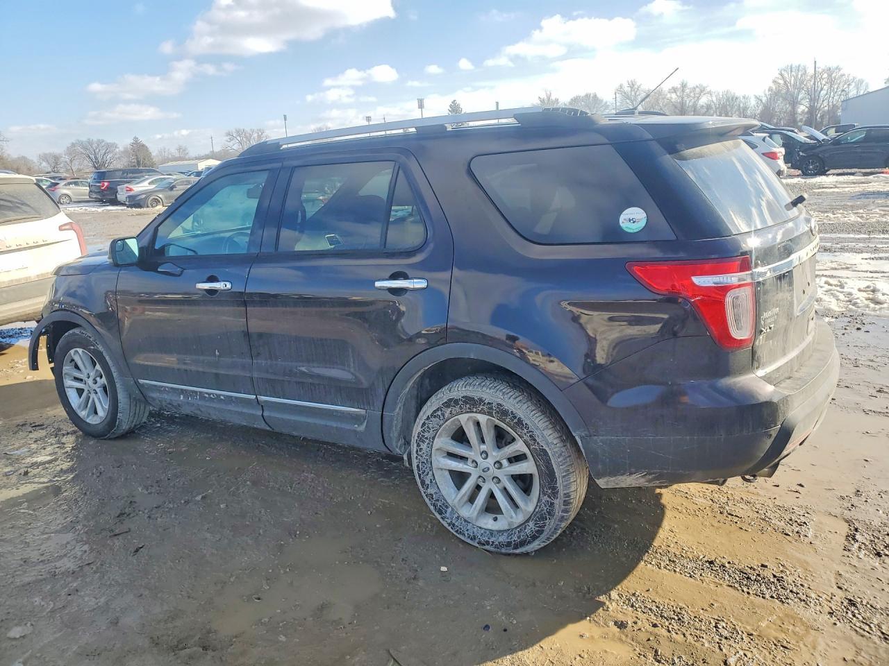 2013 Ford Explorer Xlt - Фото 2