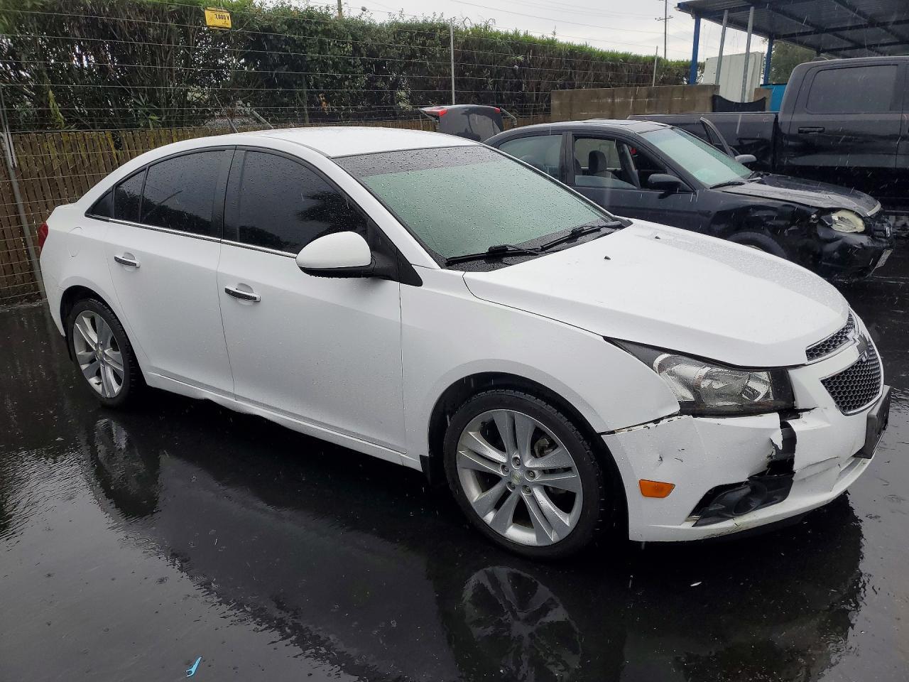 2014 Chevrolet Cruze Ltz - Image 4