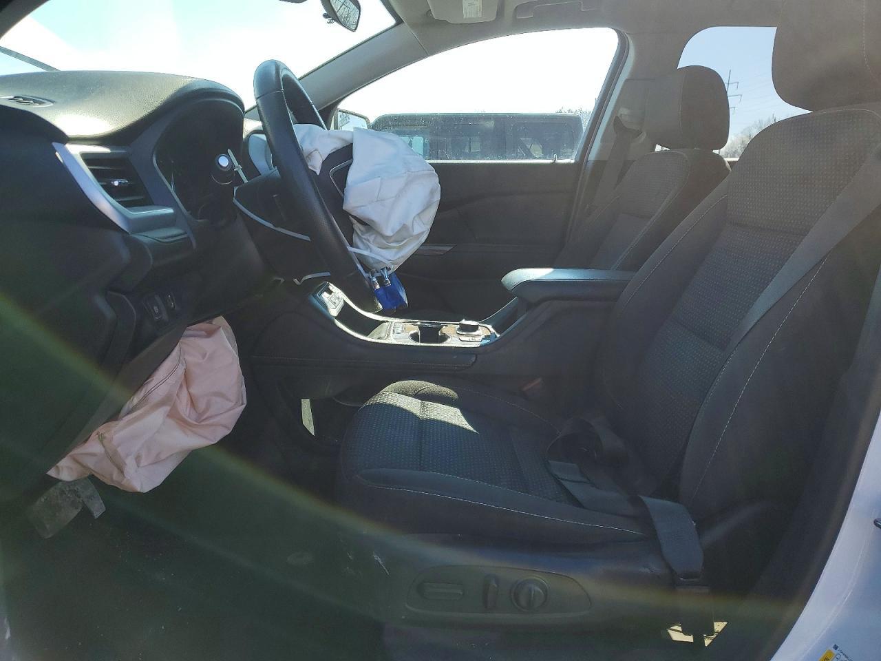 2021 GMC Acadia Sle - Image 7