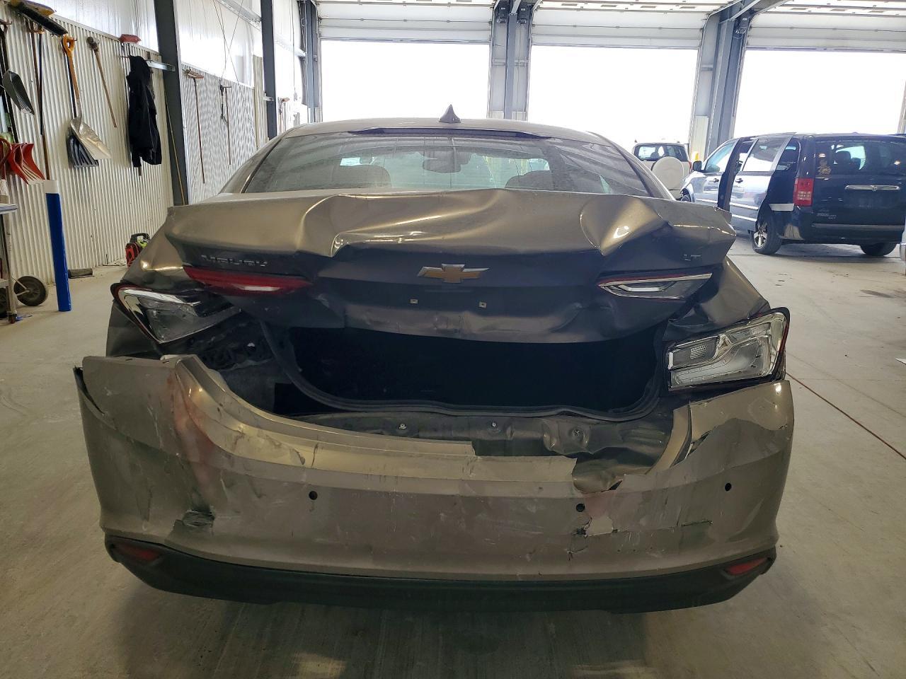2017 Chevrolet Malibu Lt - Фото 6