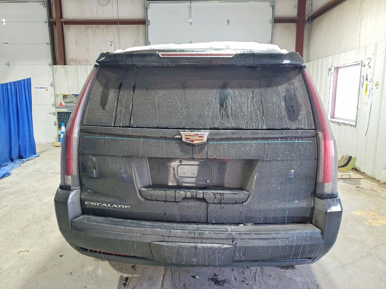 2015 Cadillac Escalade Esv - Image 6