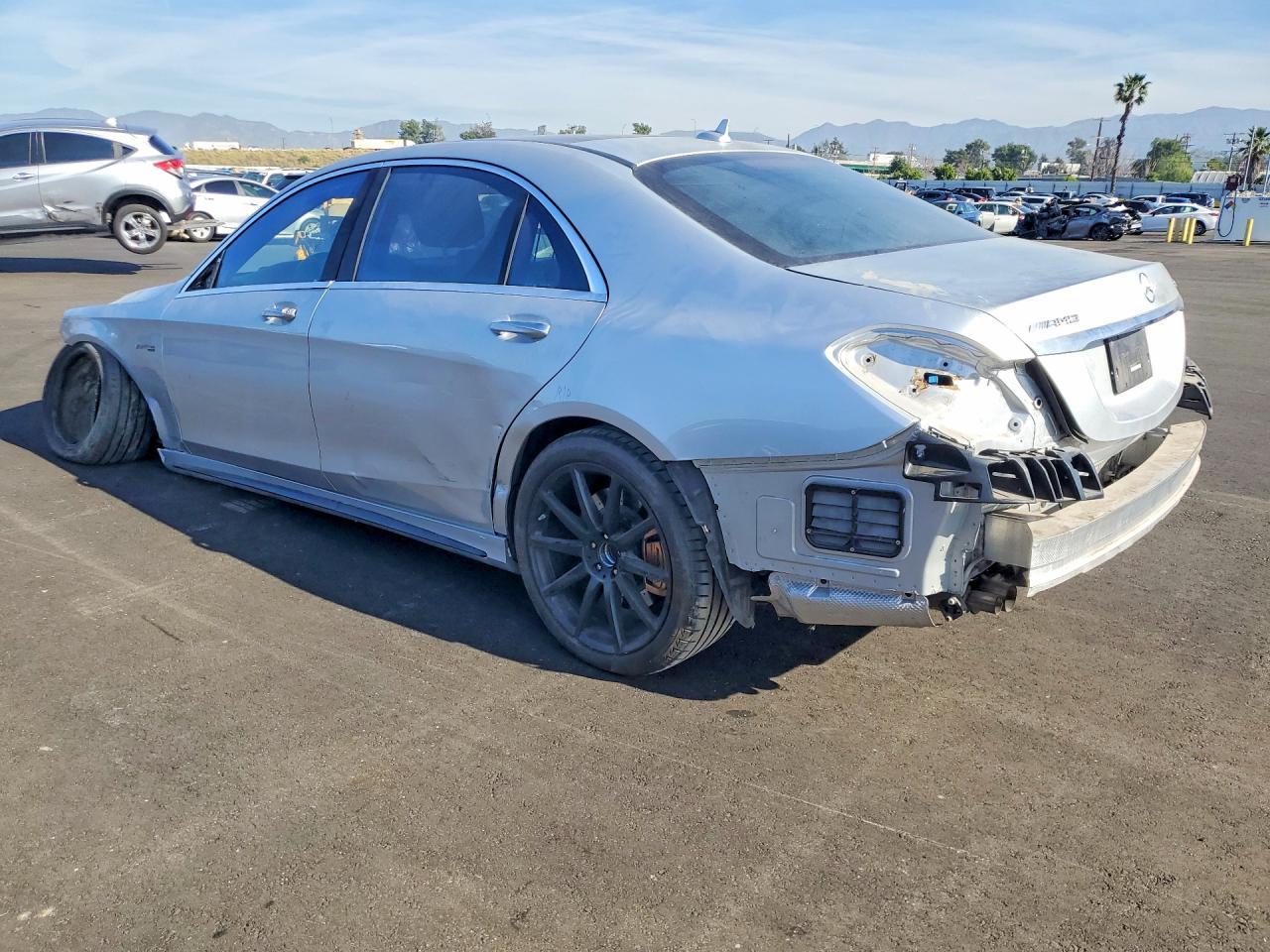 2018 Mercedes-Benz S 63 Amg 4Matic - Image 2