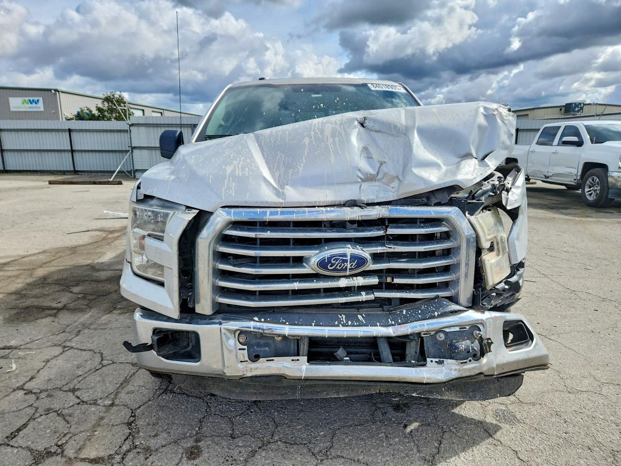 2015 Ford F150 Supercrew - Фото 5