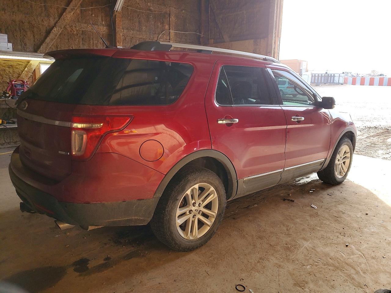 2015 Ford Explorer Xlt - Image 3