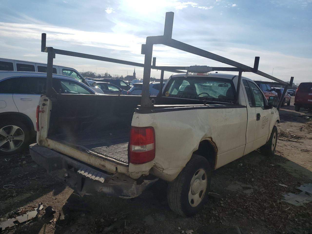 2006 Ford F150 - Image 3