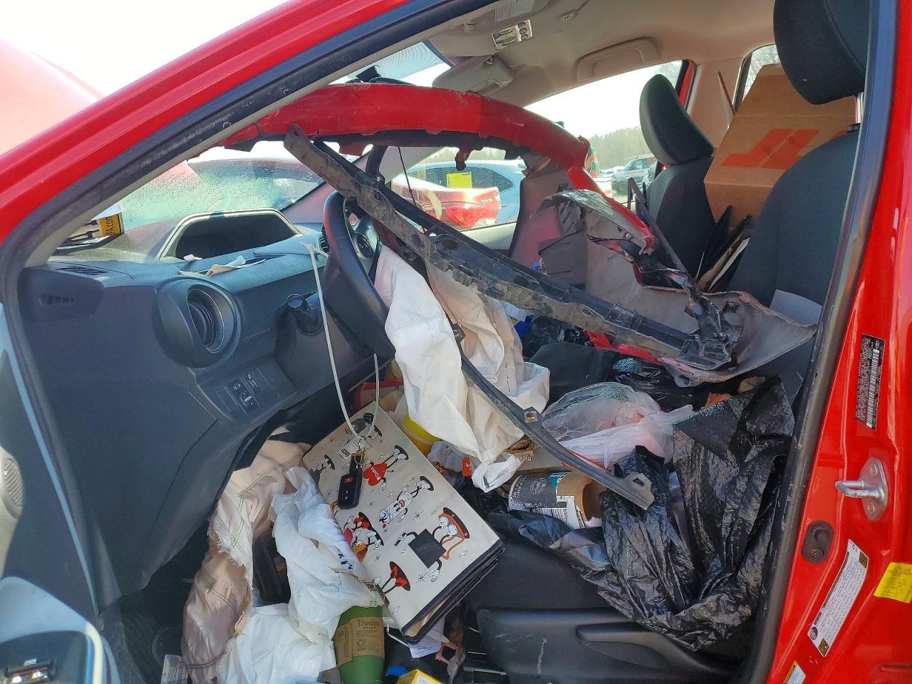 2012 Toyota Prius C - Фото 7