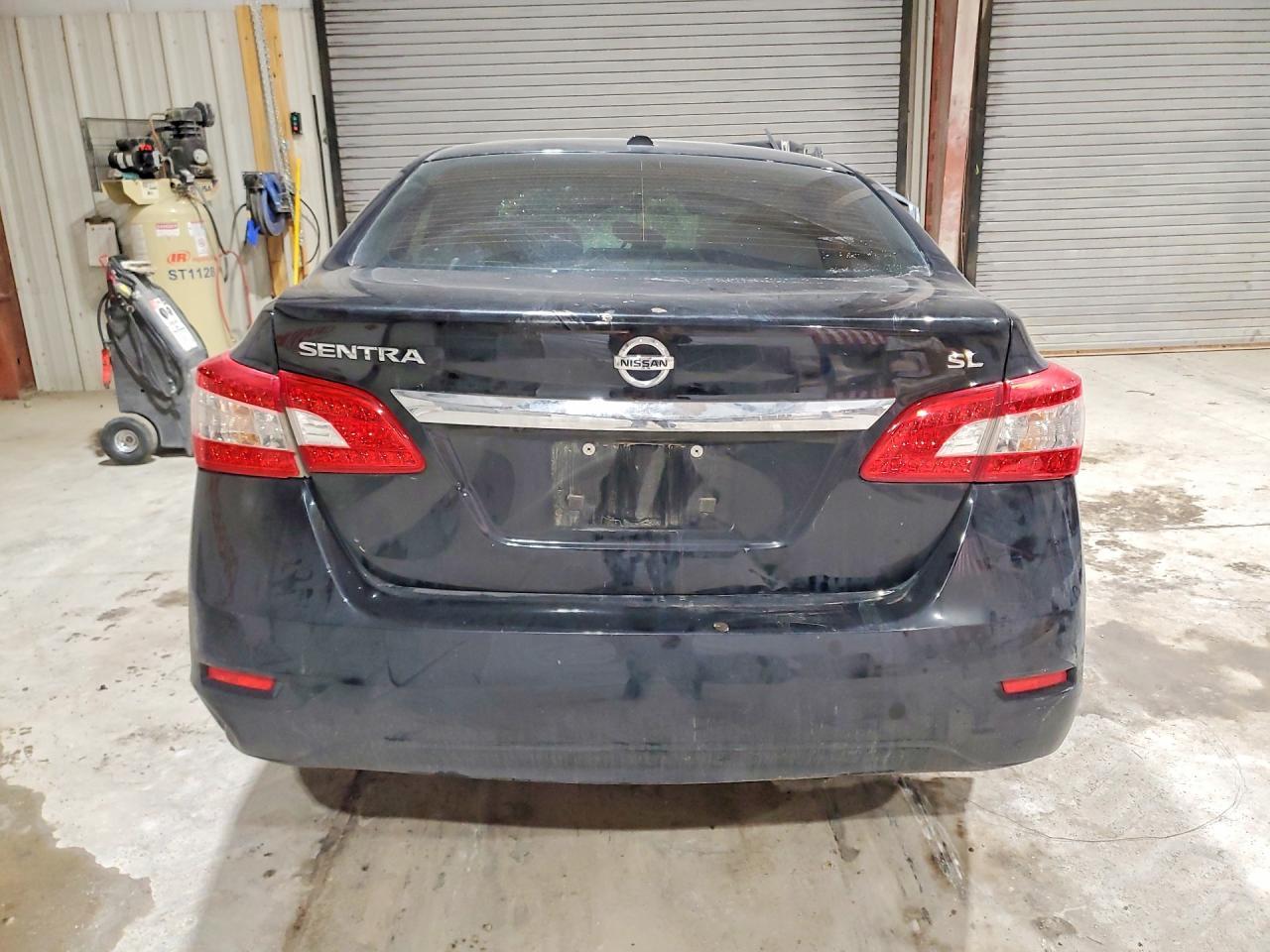 2015 Niss Sentra S - Image 6