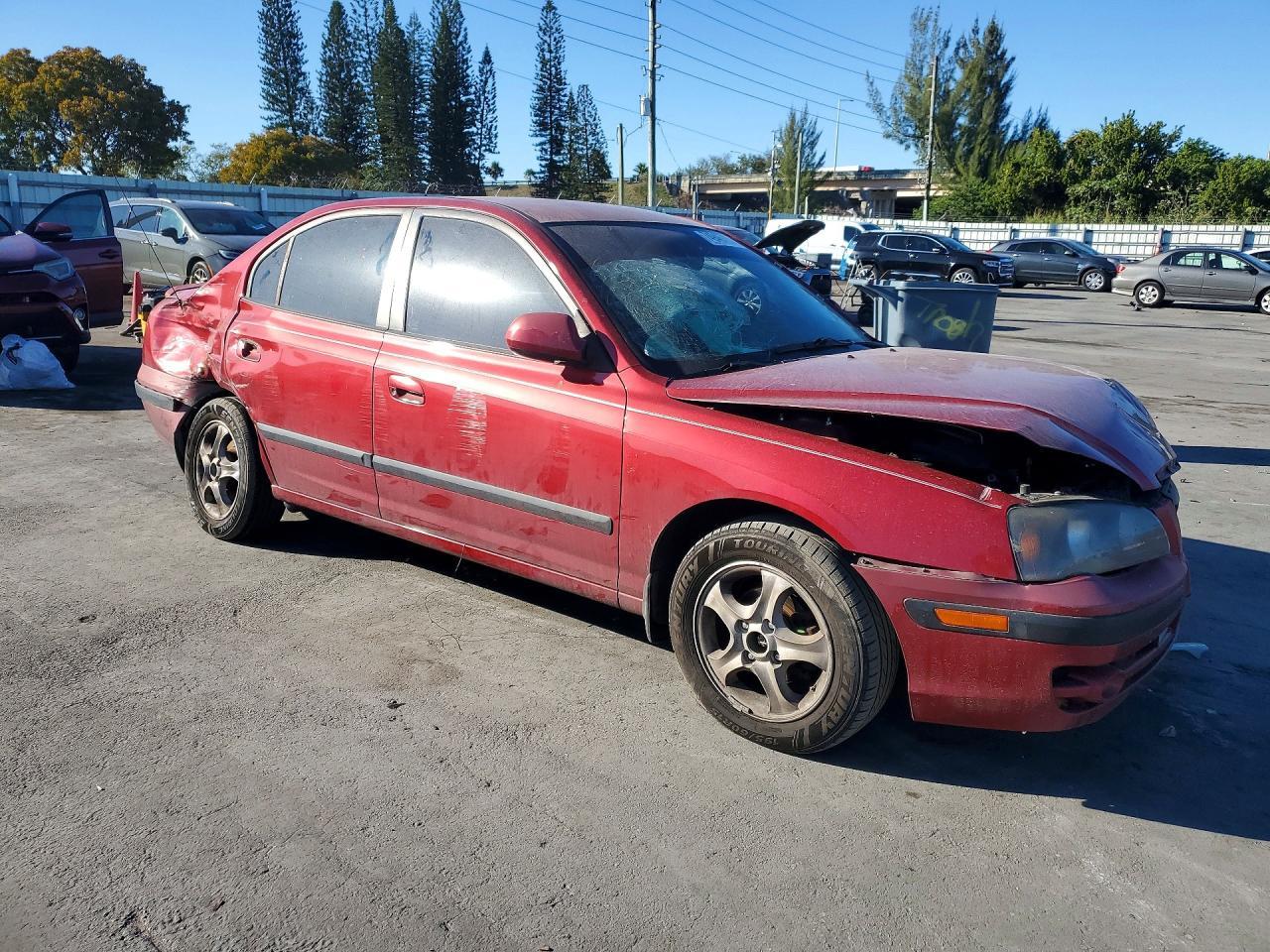 2004 Hyundai Elantra Gt - Image 4