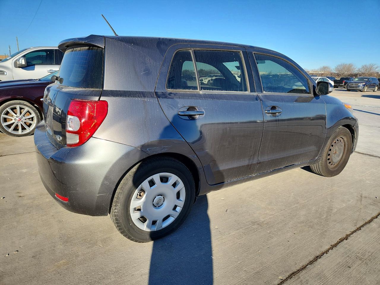 2012 Toyota Scion Xd - Фото 3
