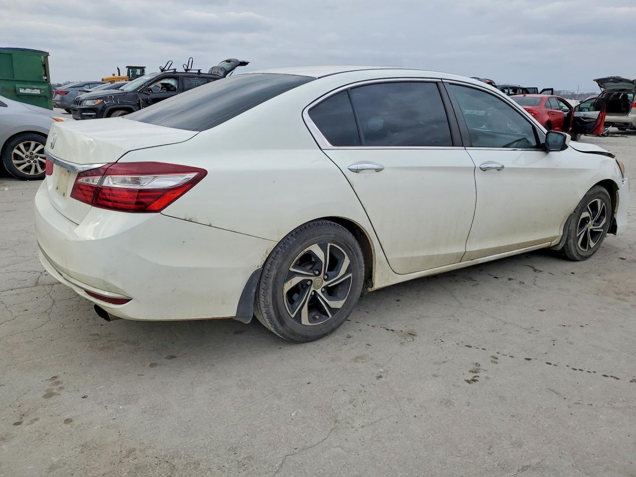 2017 Honda Accord - Фото 3